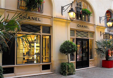 chanel boutiques in paris france|Chanel stores in Paris France.